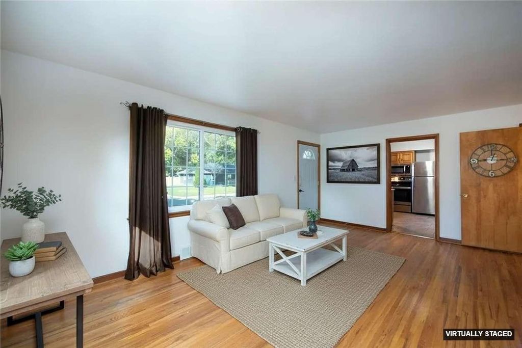 Photo of 130 Dillon Avenue, Mankato, MN 56001 (MLS # 7017900)