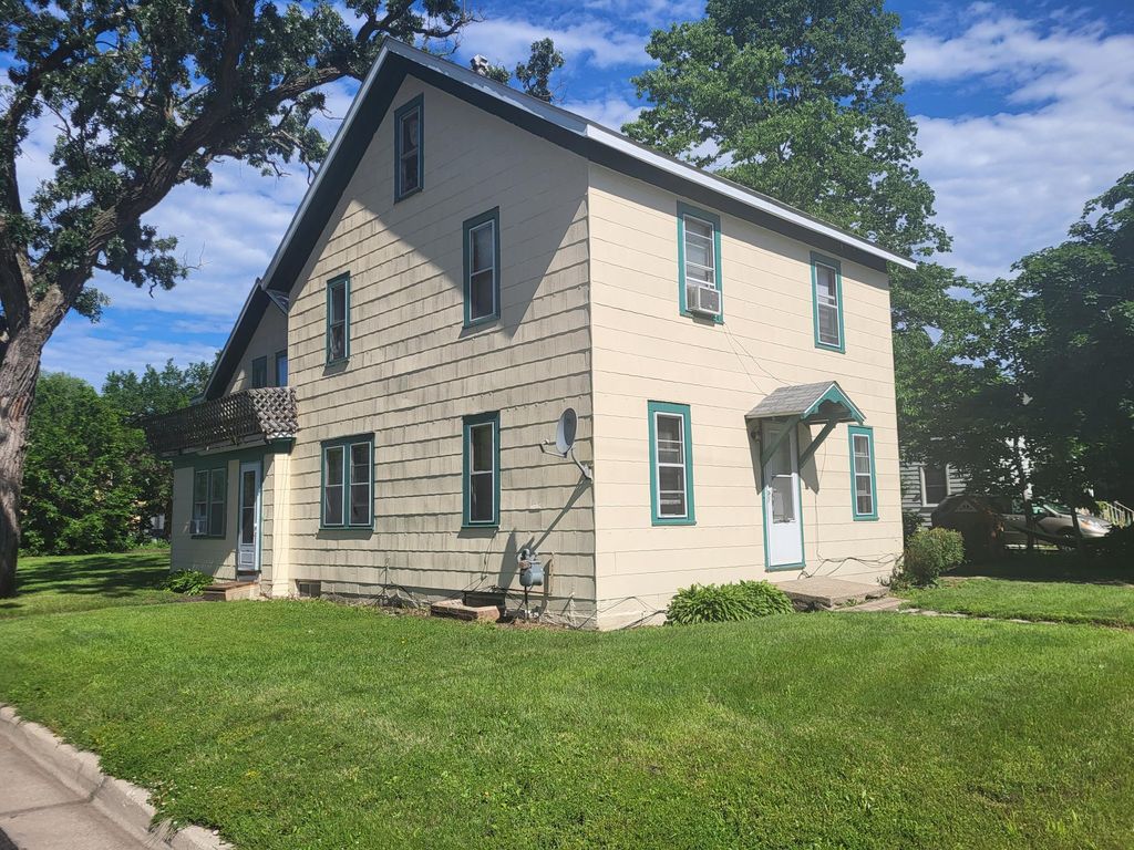 Photo of 610 8th Street SW, Austin, MN 55912 (MLS # 7031608)