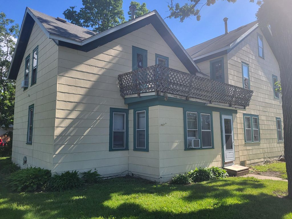 Photo of 610 8th Street SW, Austin, MN 55912 (MLS # 7031608)