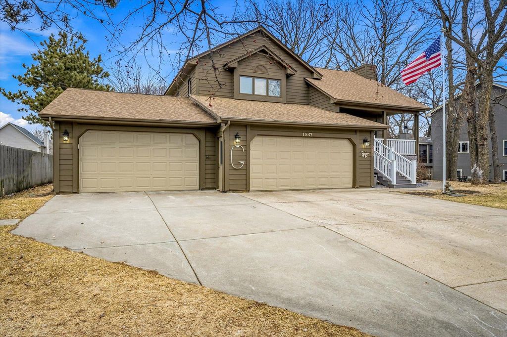 Photo of 1537 148th Avenue NW, Andover, MN 55304 (MLS # 7014135)
