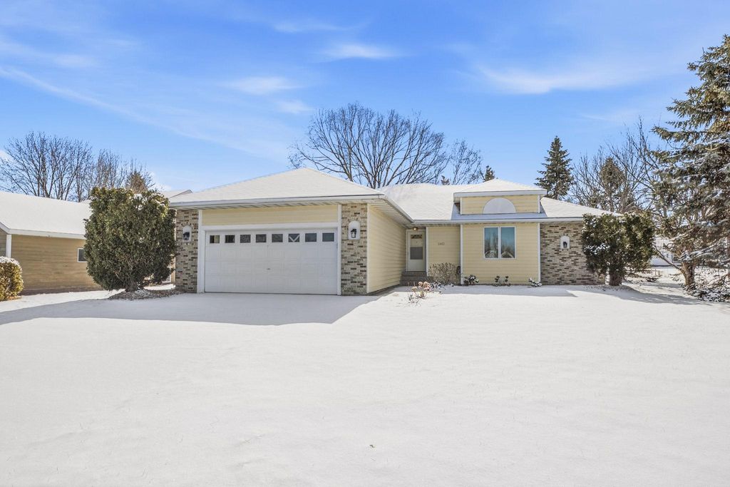 Photo of 2412 Goettens Way, Saint Cloud, MN 56301 (MLS # 7035118)