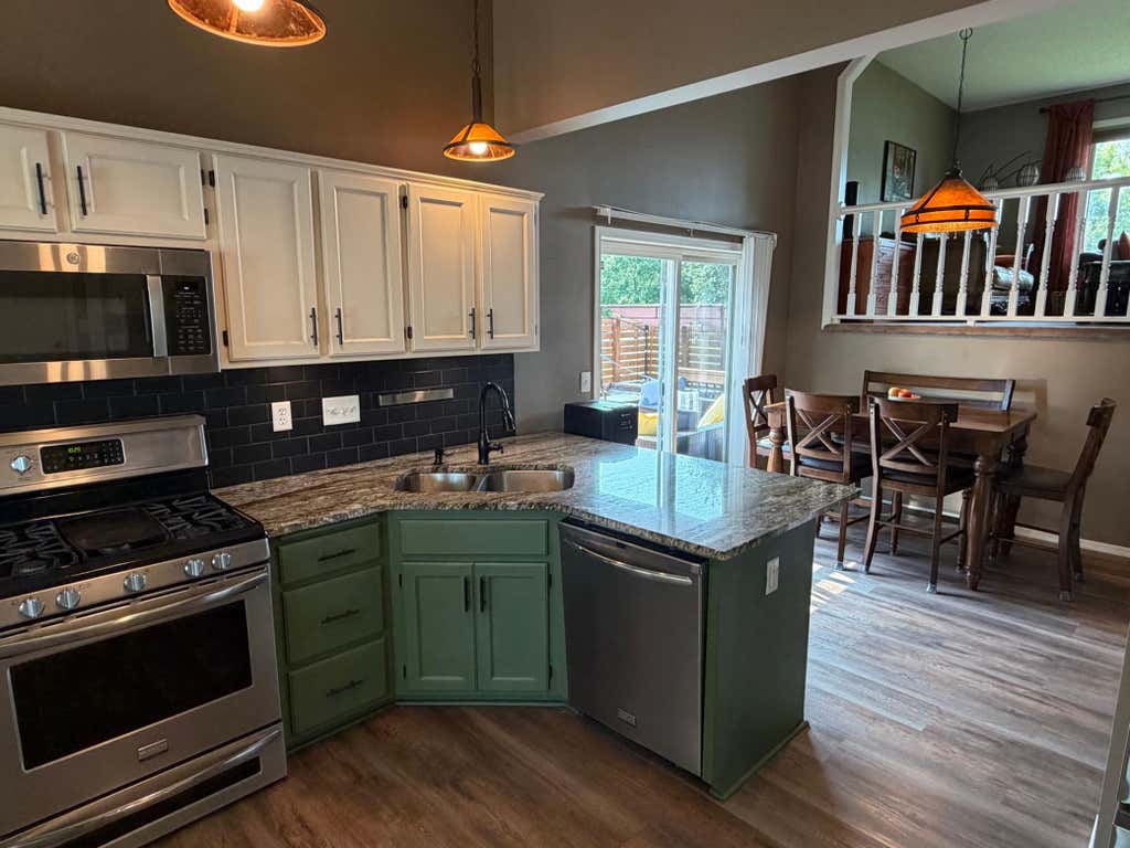 Photo of 7419 52nd Street N, Oakdale, MN 55128 (MLS # 7126149)
