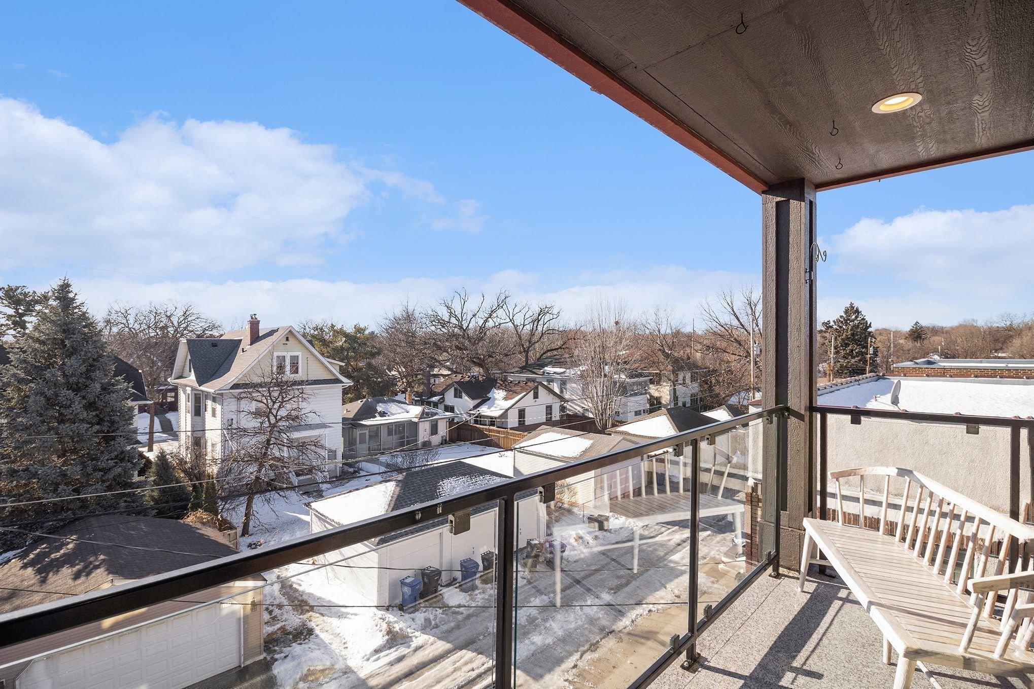 1174 Grand Avenue 302