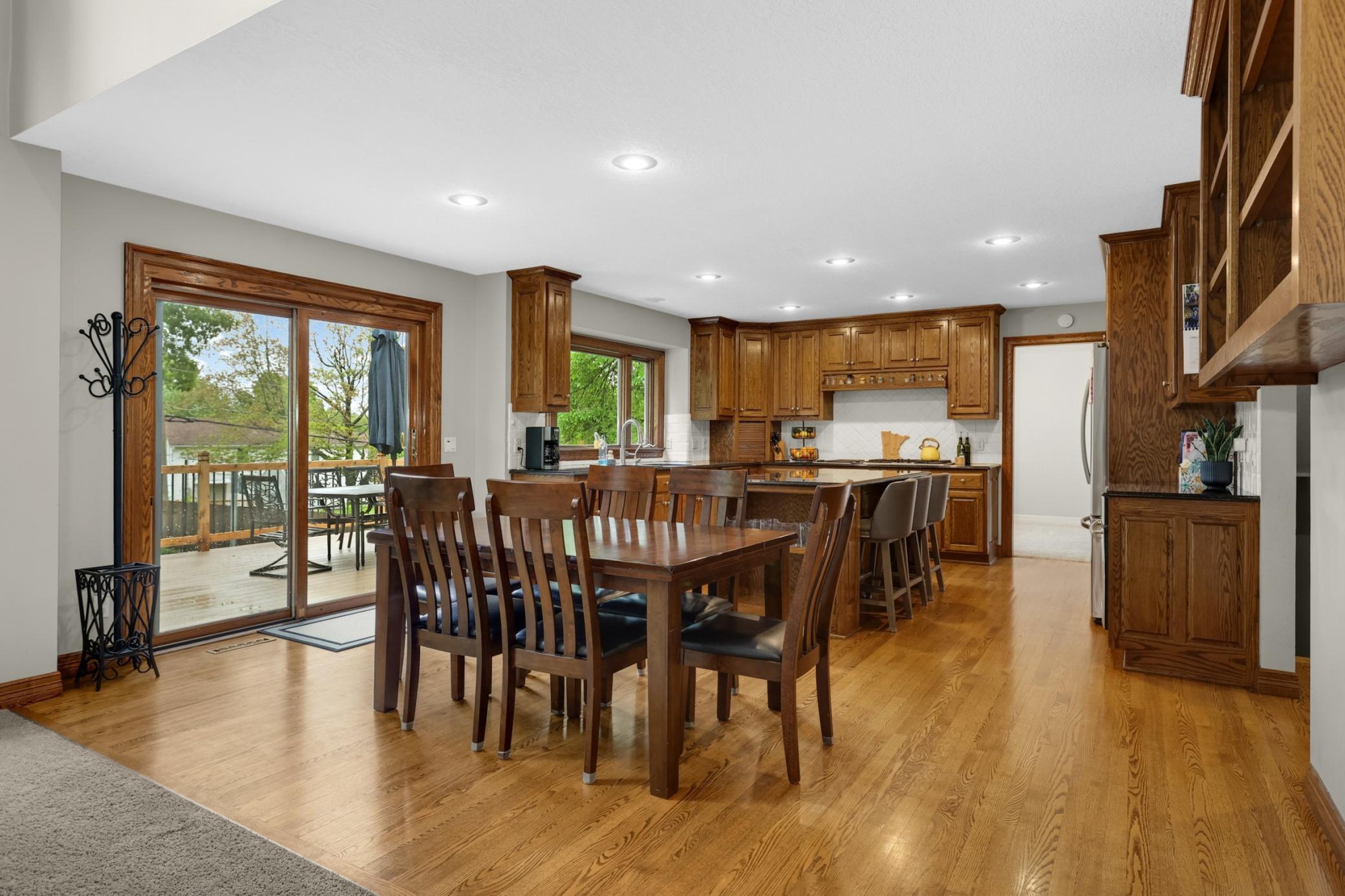 14905 White Oak Drive