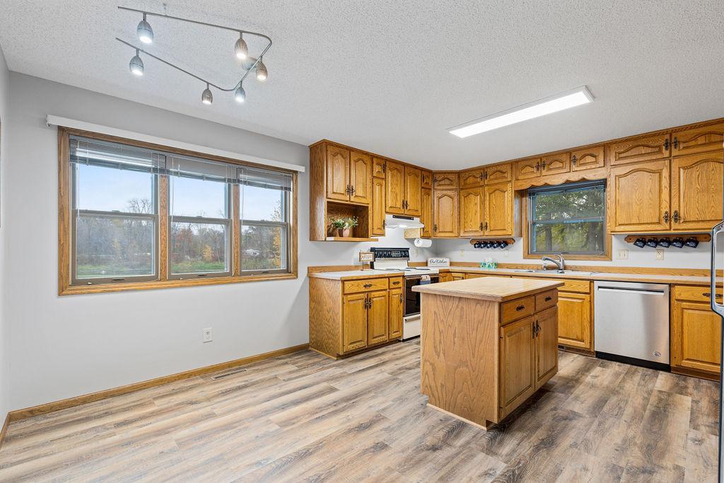 Photo of 425 W Franklin Street, Morristown, MN 55052 (MLS # 7100566)