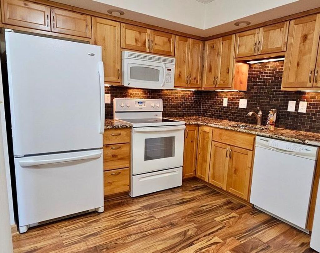 Photo of 12600 Parkwood Drive #208, Burnsville, MN 55337 (MLS # 7017747)