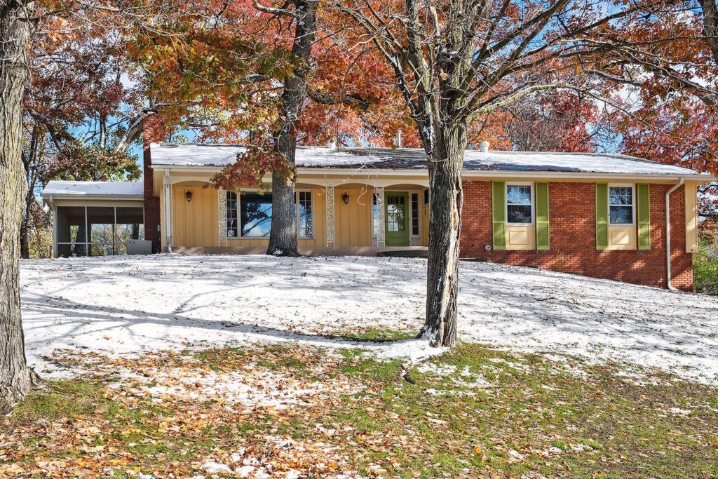 Photo of 5207 Doncaster Way, Edina, MN 55436 (MLS # 7039090)