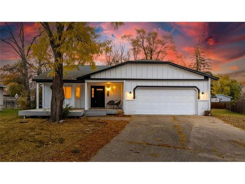 10419 Goldenrod Street NW Coon Rapids MN 55448