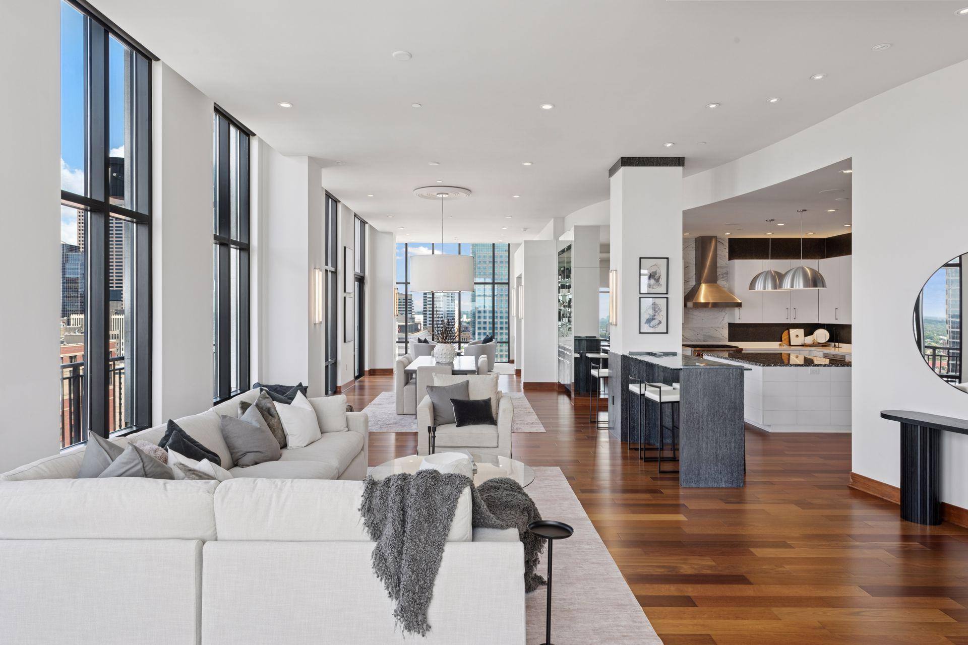 201 S 11th Street 2600