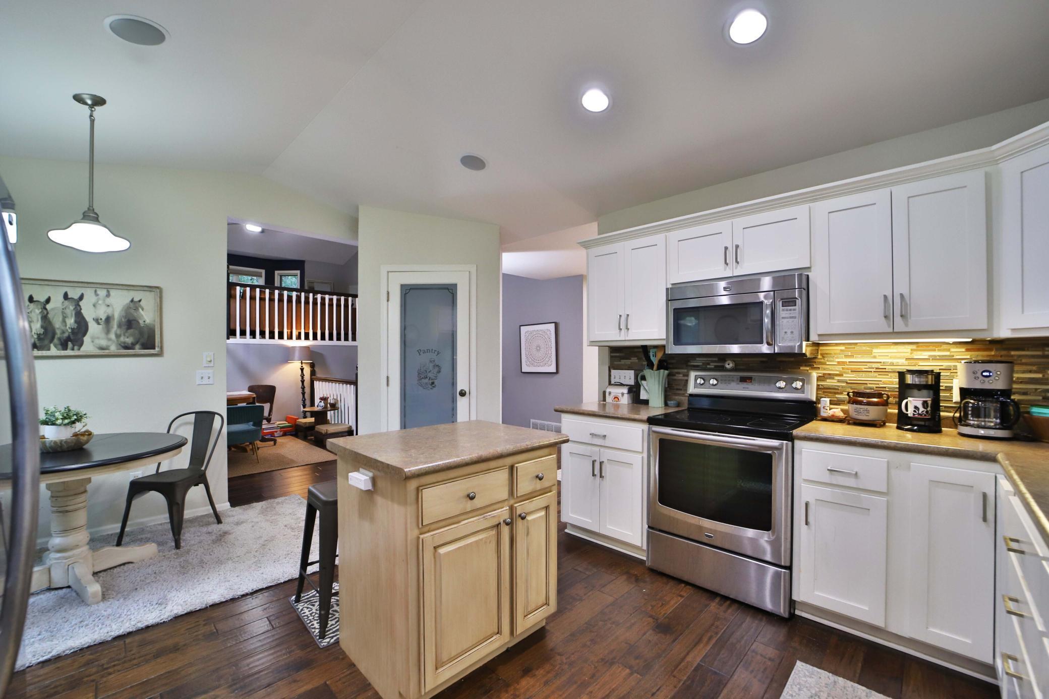 12875 Parkwood Drive