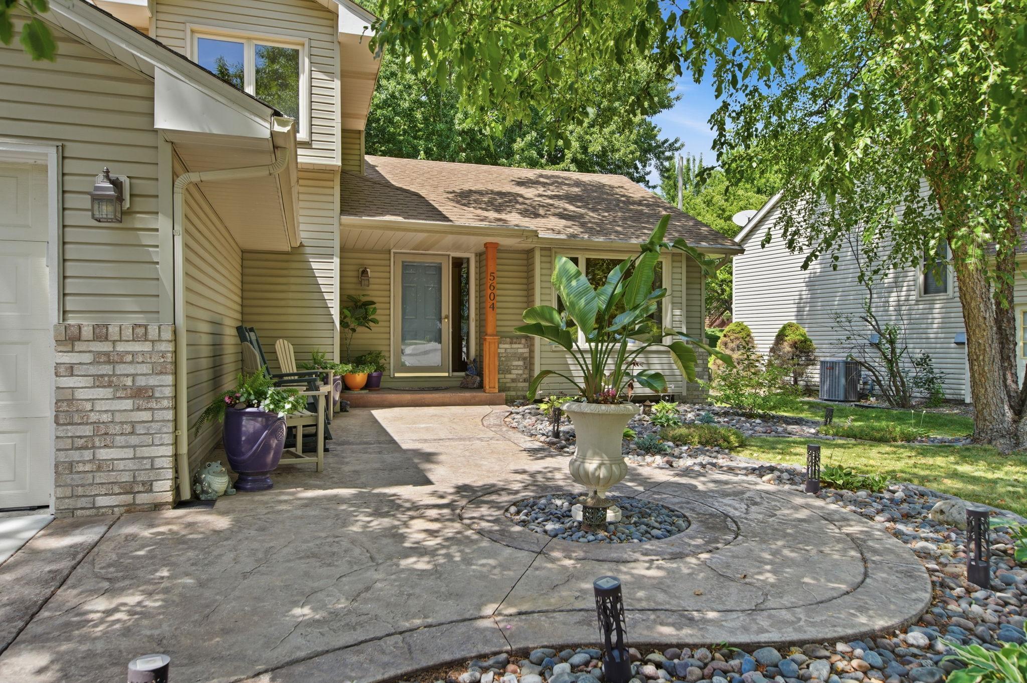 5604 Lone Oak Drive