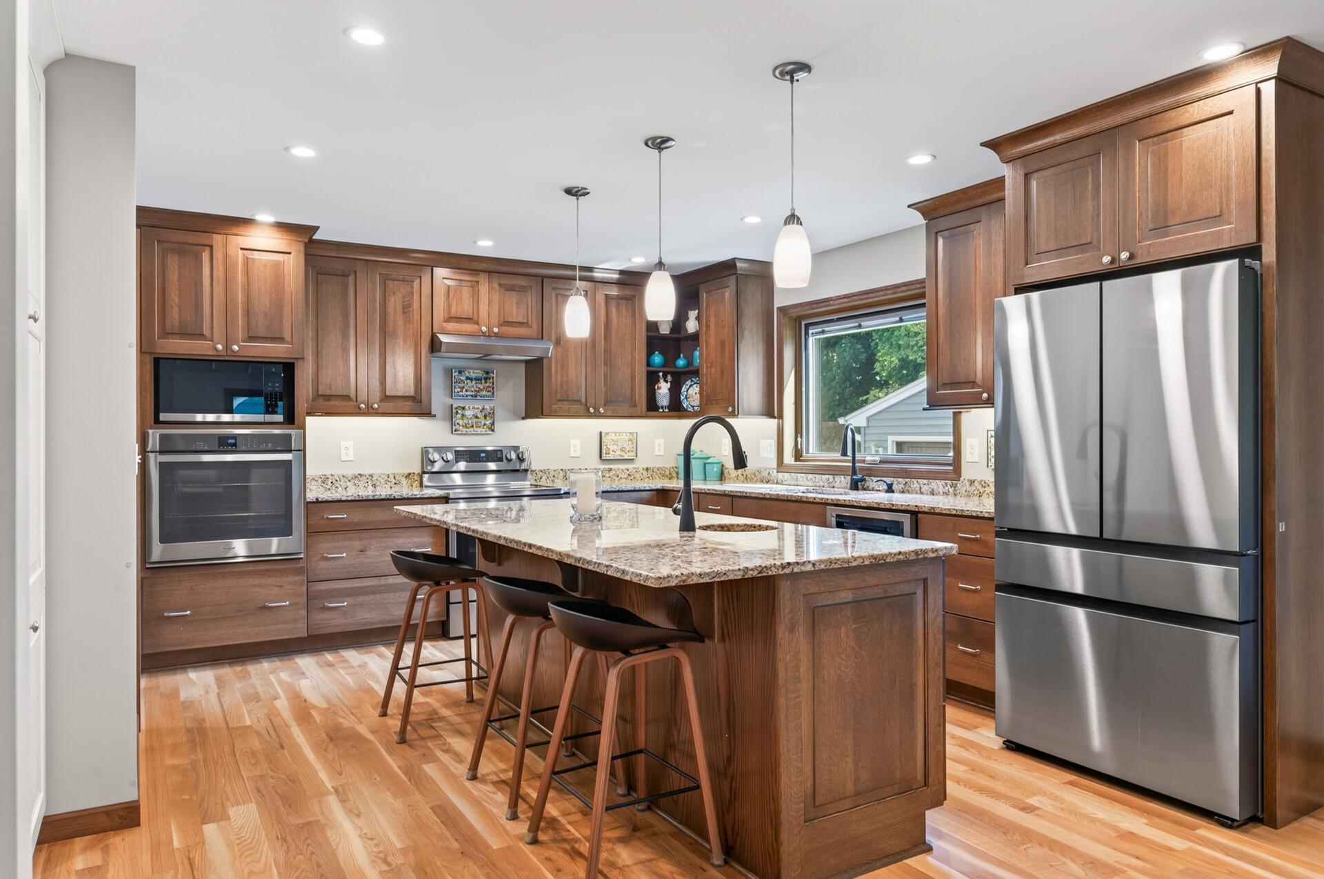 1817 59th Street W
