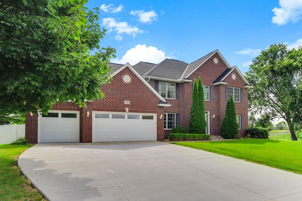 Photo of 17993 Fullerton Court, Lakeville, MN 55044 (MLS # 7072138)
