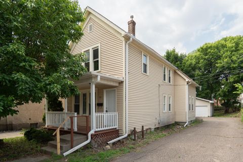 351 Saint Clair Avenue Saint Paul MN 55102