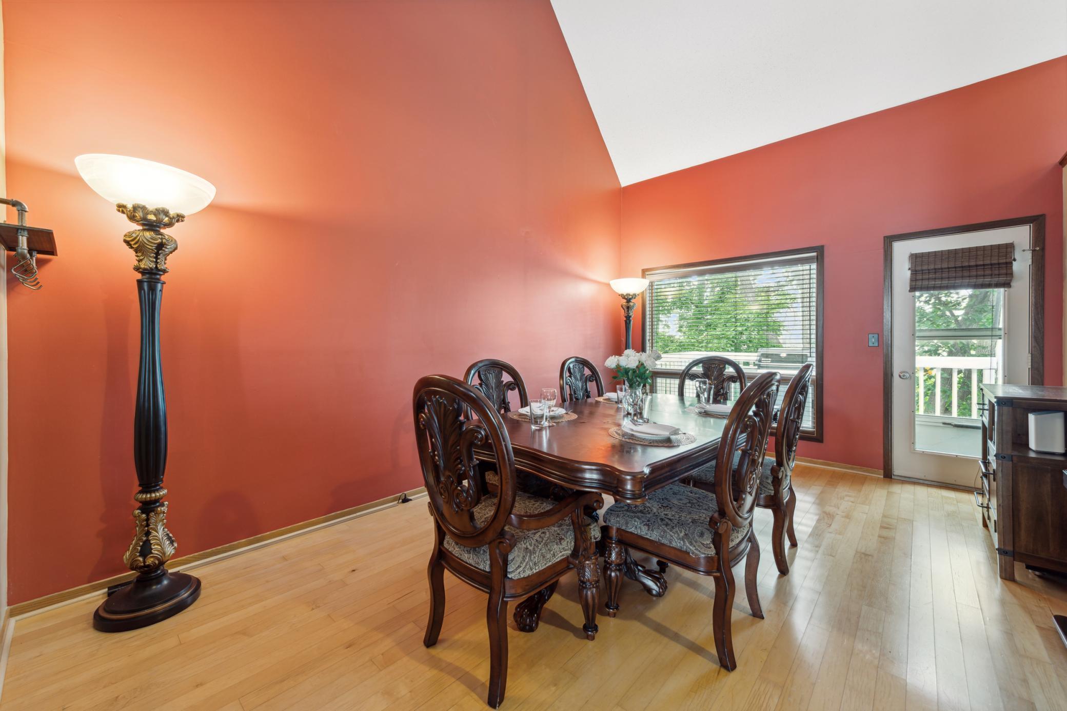 3030 Lake Shore Drive