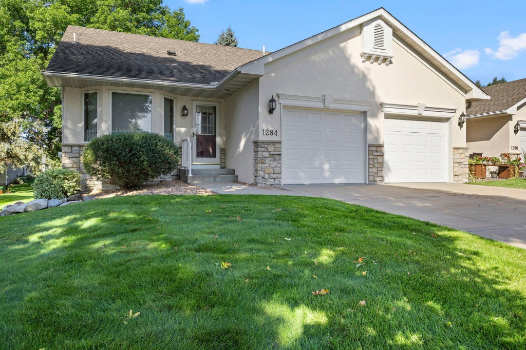 Photo of 1284 Quincy Circle, Shakopee, MN 55379 (MLS # 7140821)