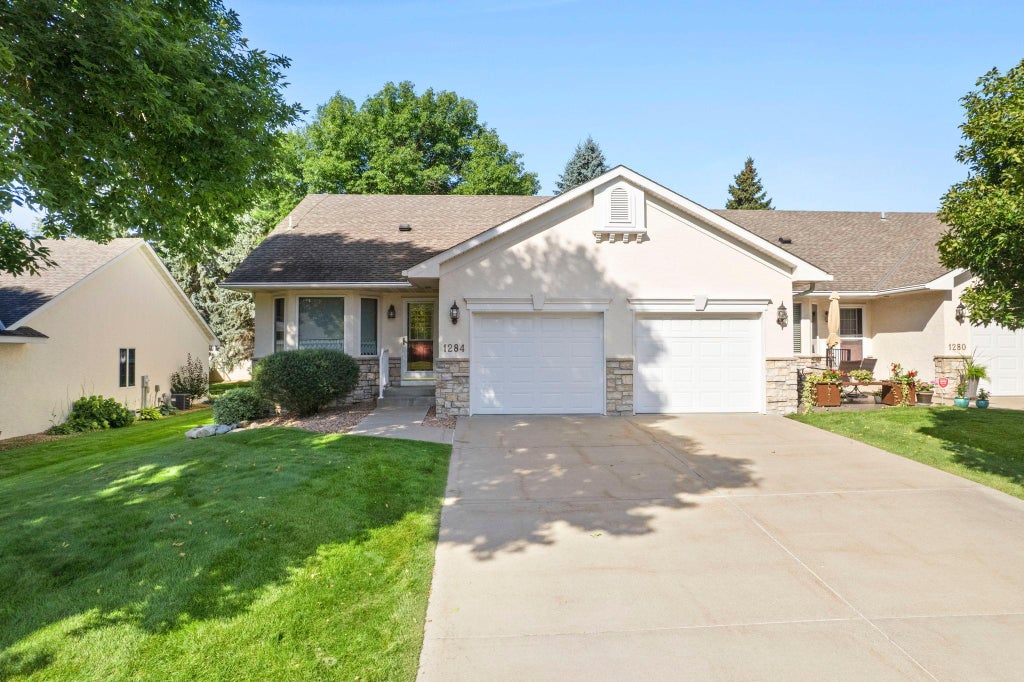 Photo of 1284 Quincy Circle, Shakopee, MN 55379 (MLS # 7140821)