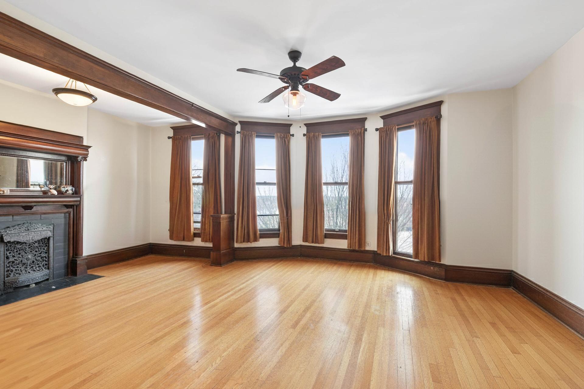 300 Marshall Avenue 6