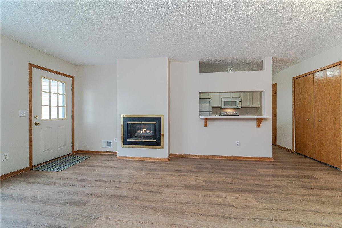 1937 Southcross Drive W 1106