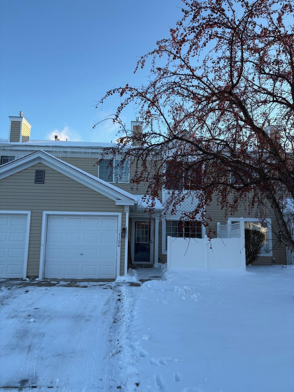 Photo of 1937 Southcross Drive W #1106, Burnsville, MN 55306 (MLS # 6826885)