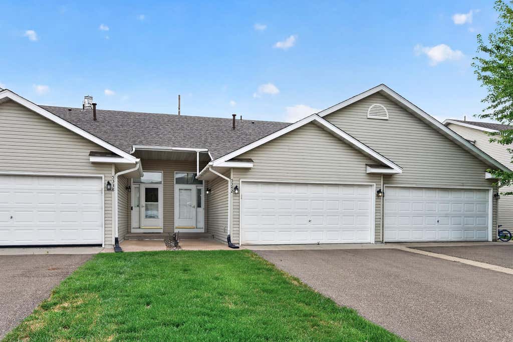 Photo of 5342 140th Avenue NW, Anoka, MN 55303 (MLS # 7091022)