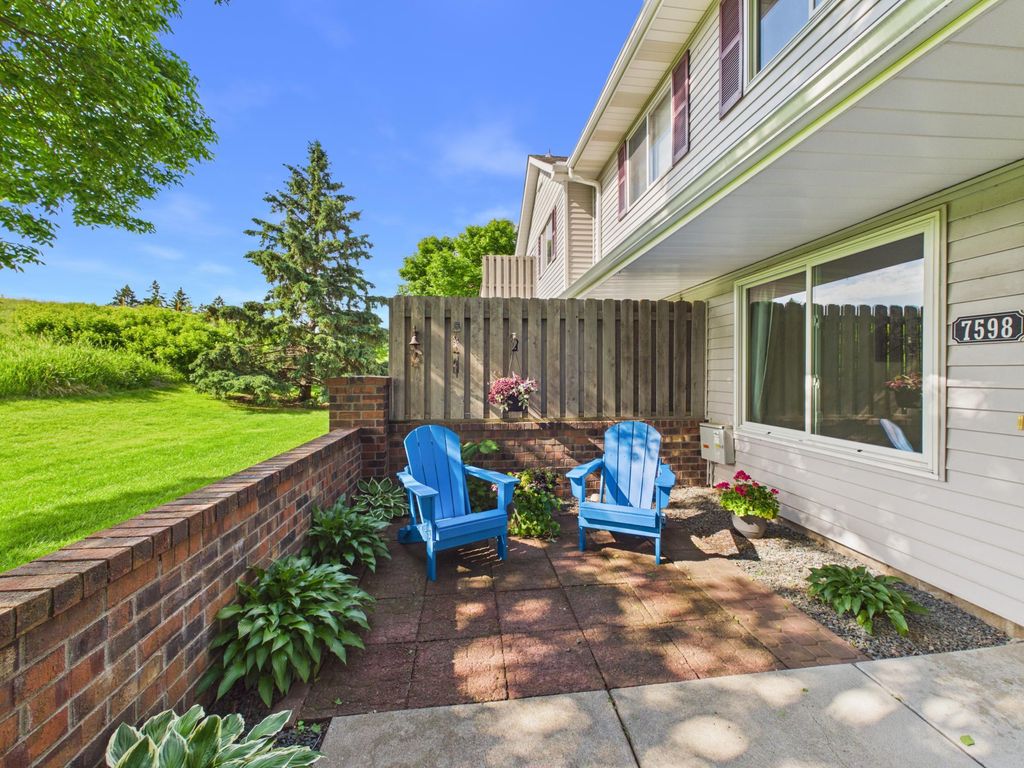Photo of 7598 13th Street N, Oakdale, MN 55128 (MLS # 7057276)
