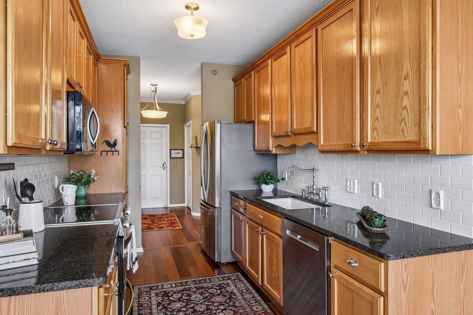 100 Clydesdale Trail 226
