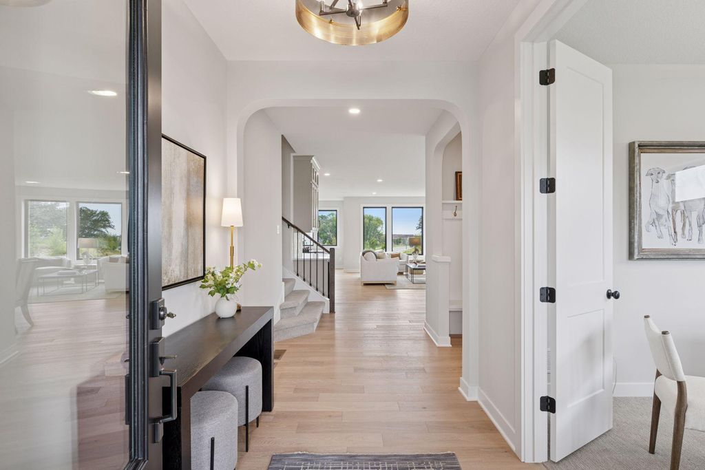 Photo of 4167 Arbor Drive Dr, Woodbury, MN 55129 (MLS # 7049217)