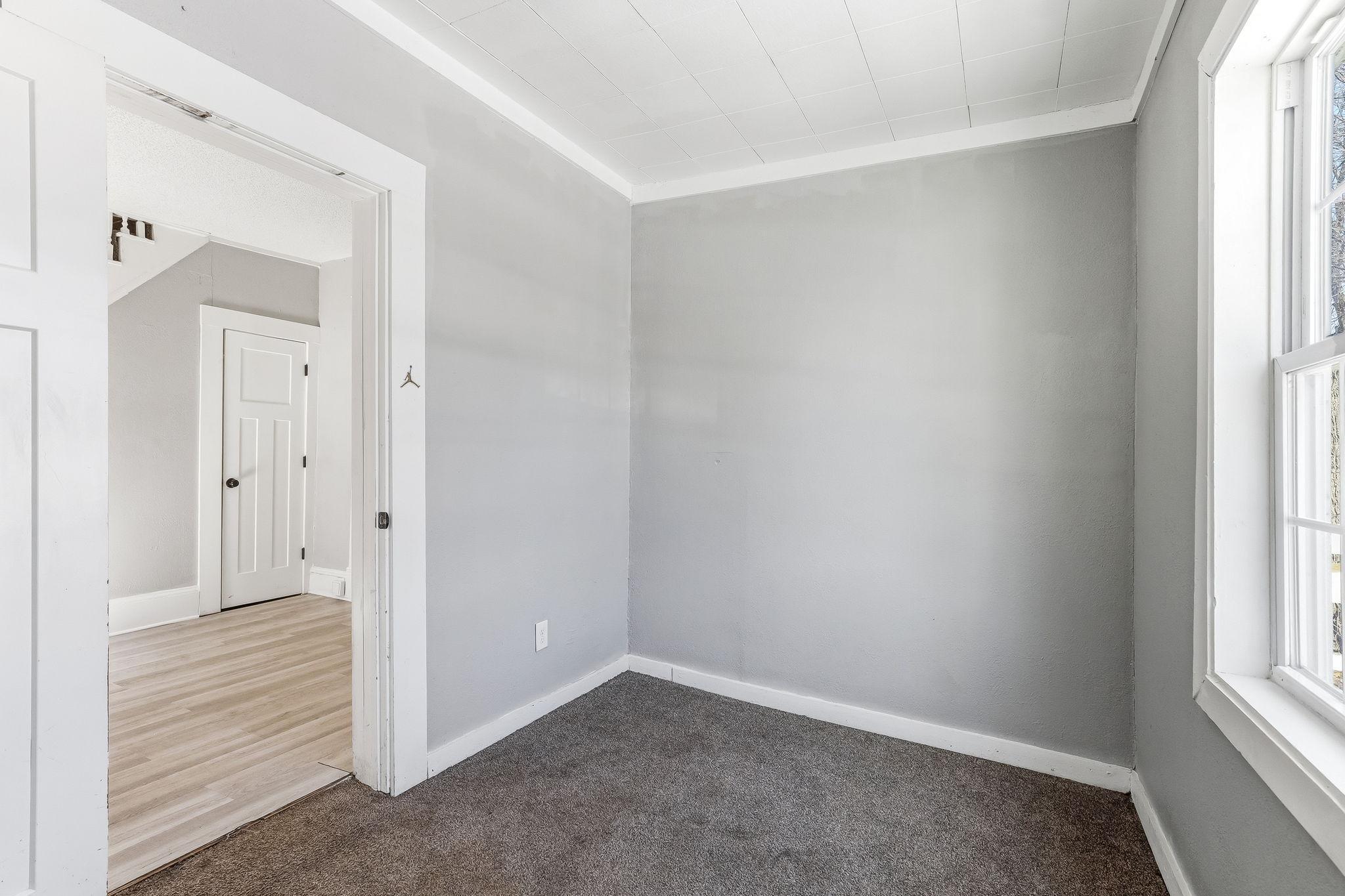 3023 Sheridan Avenue N