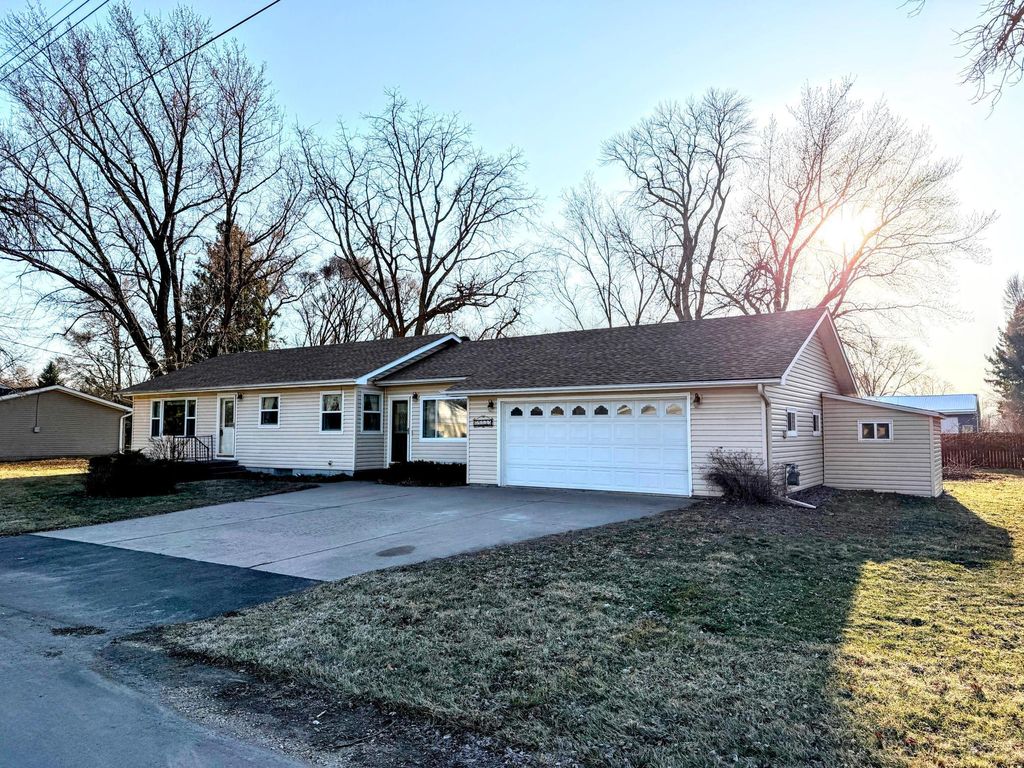 Photo of 29245 Dickman Avenue, Randolph, MN 55065 (MLS # 7045528)