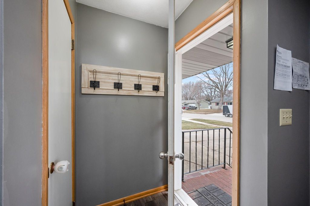 Photo of 704 Washington Avenue, Fairmont, MN 56031 (MLS # 7075582)