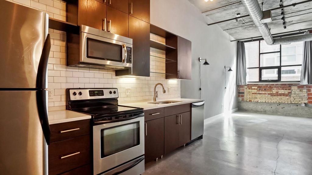 Photo of 718 Washington Avenue N #514, Minneapolis, MN 55401 (MLS # 7094959)