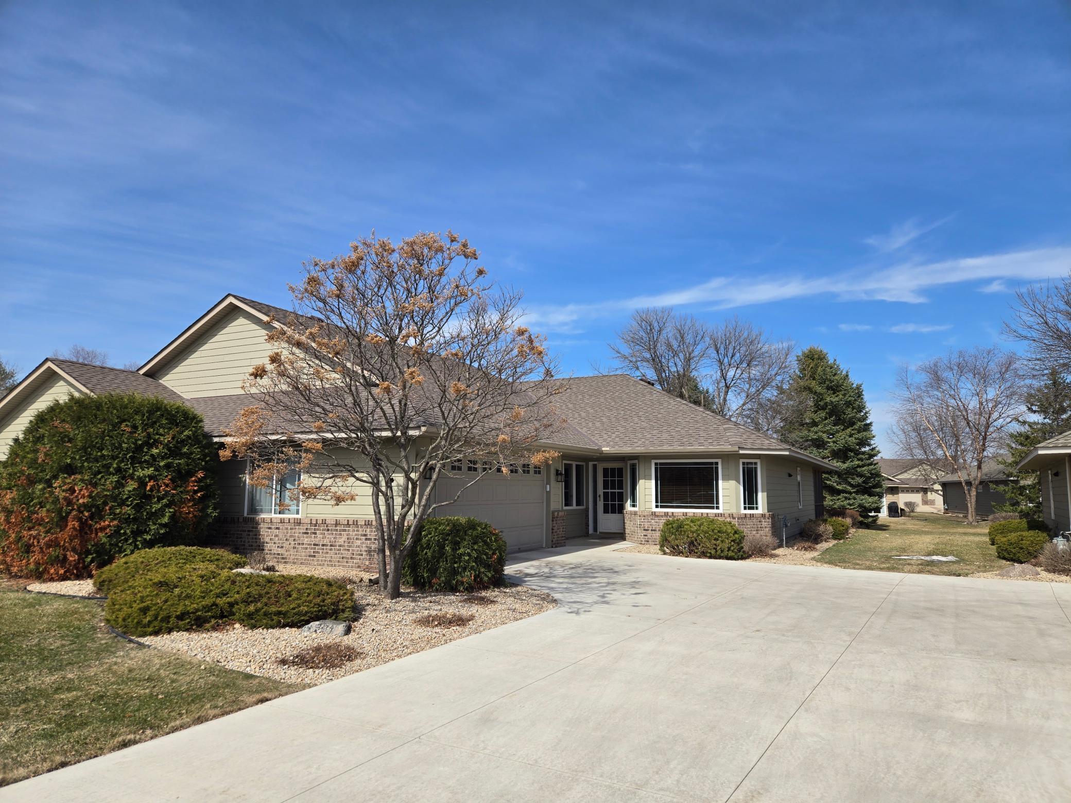 411 Independence Street NE