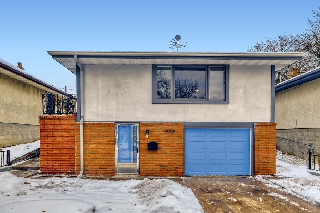 Photo of 1508 Mcafee Street, Saint Paul, MN 55106 (MLS # 7006810)