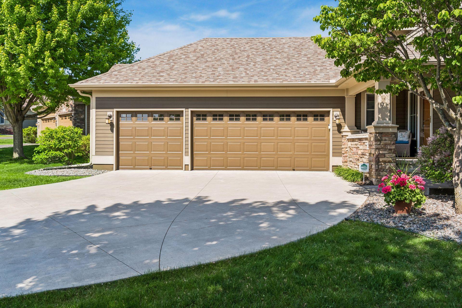 1367 Palisade Path