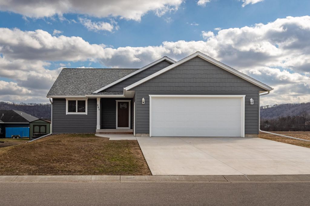 Photo of 205 Pheasant Run, Rollingstone, MN 55969 (MLS # 7045340)