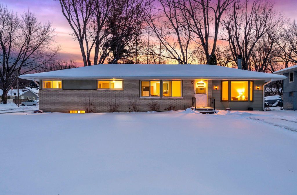 Photo of 1007 S Shore Drive, Forest Lake, MN 55025 (MLS # 7027004)