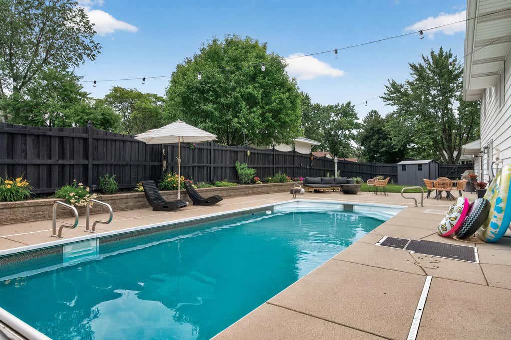 Photo of 3506 Hilltop Street, White Bear Lake, MN 55110 (MLS # 7105535)