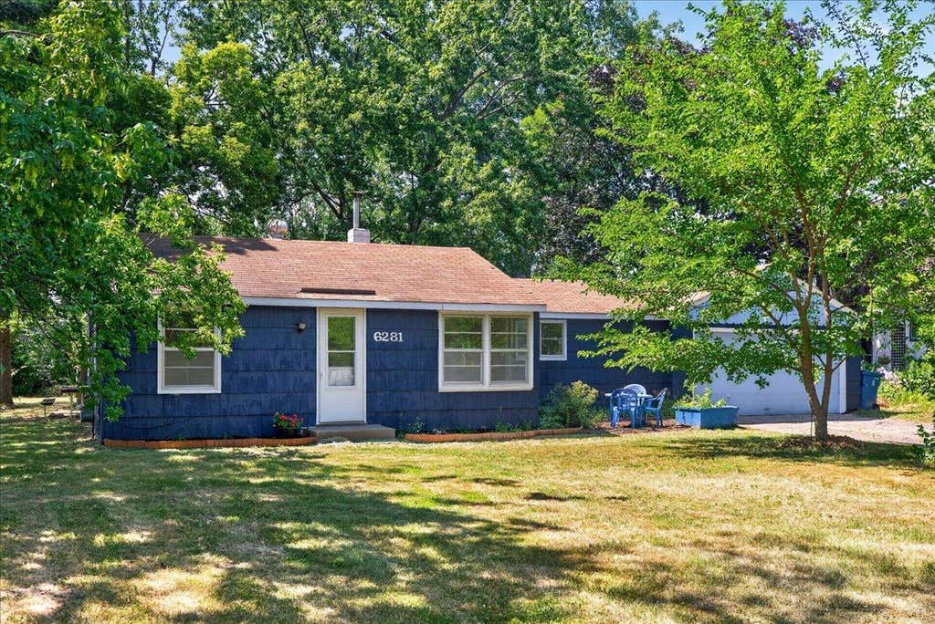 Photo of 6281 Brunswick Avenue N, Brooklyn Park, MN 55429 (MLS # 7123304)