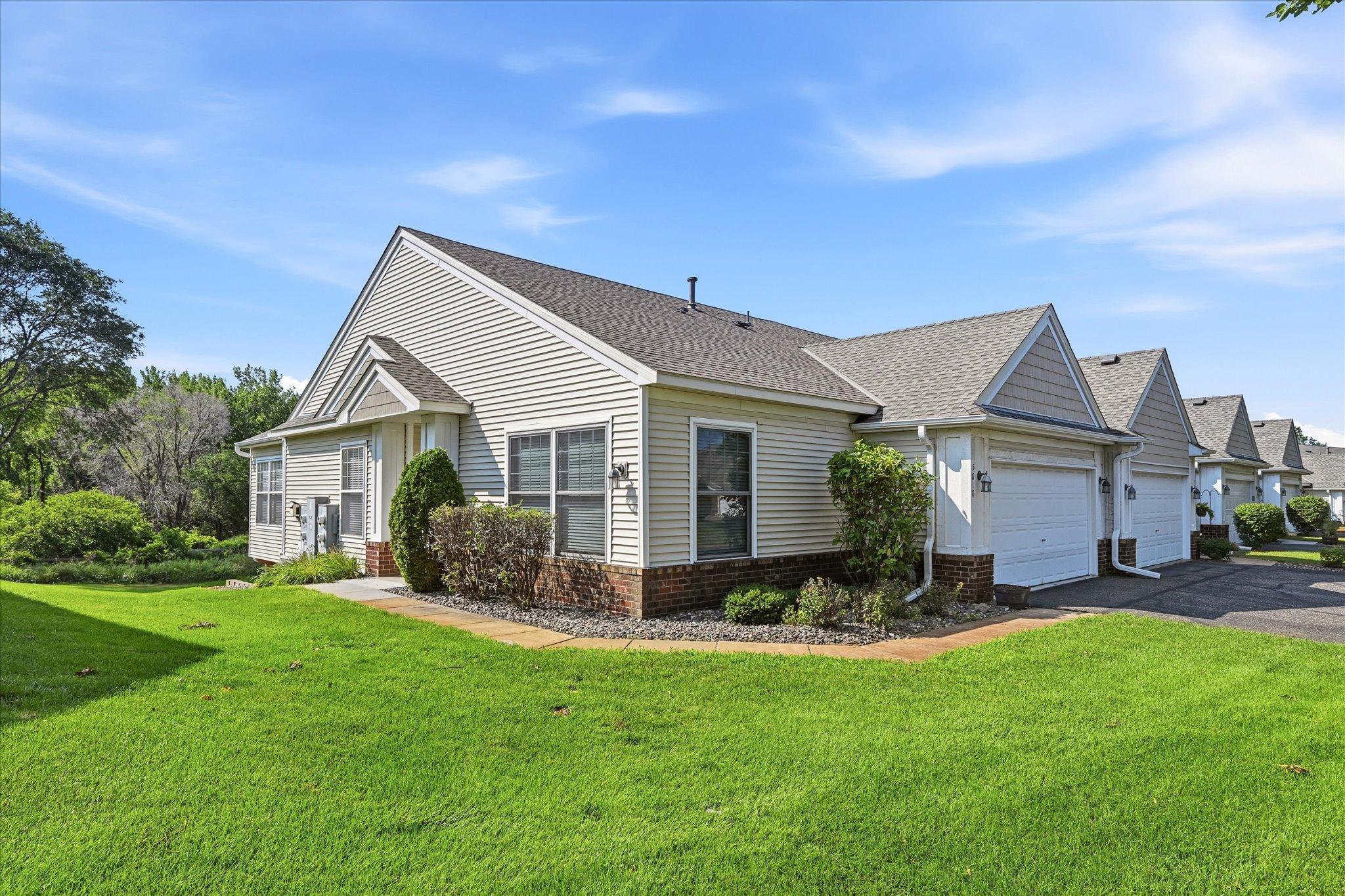 5818 Prairie Ridge Drive