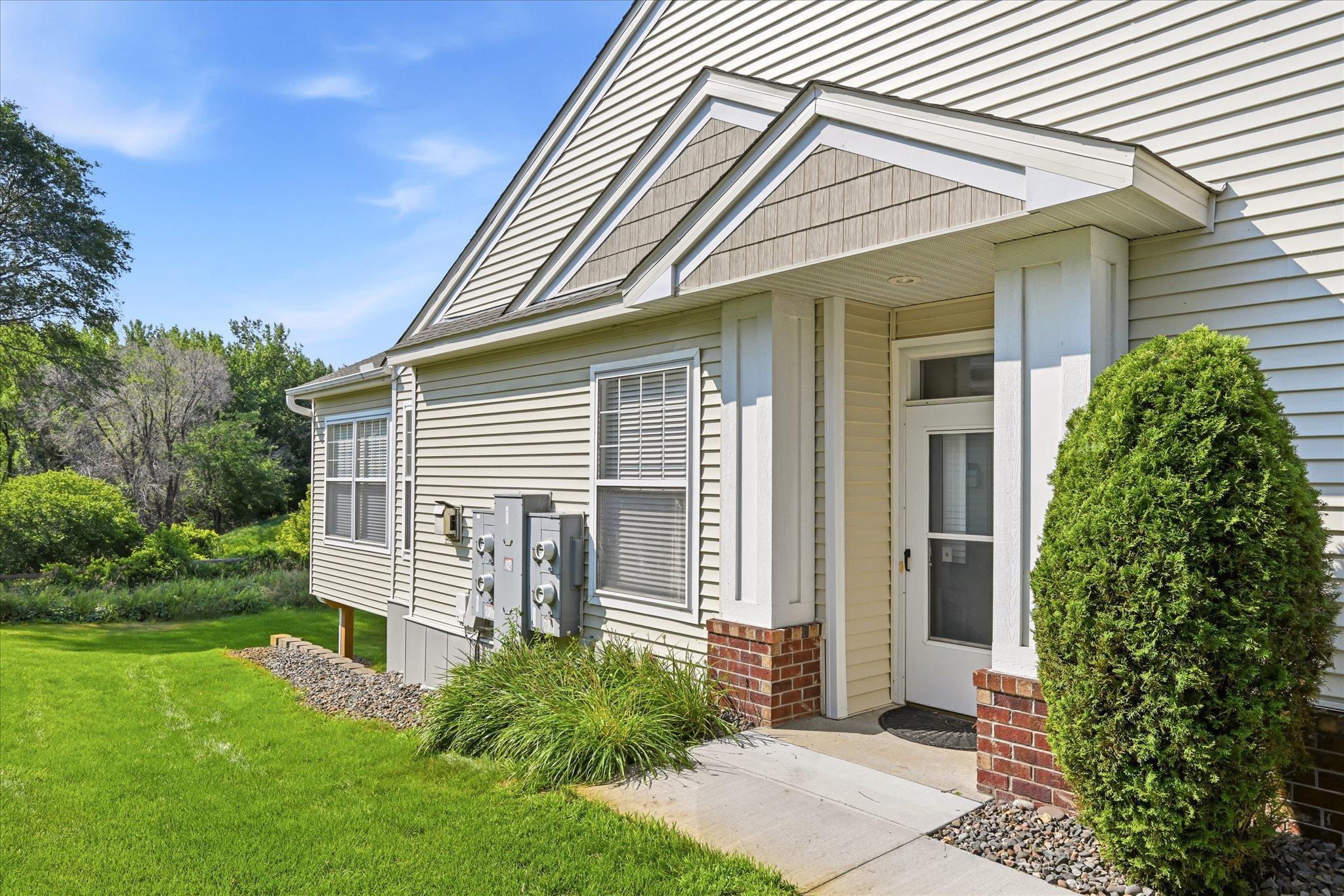 5818 Prairie Ridge Drive