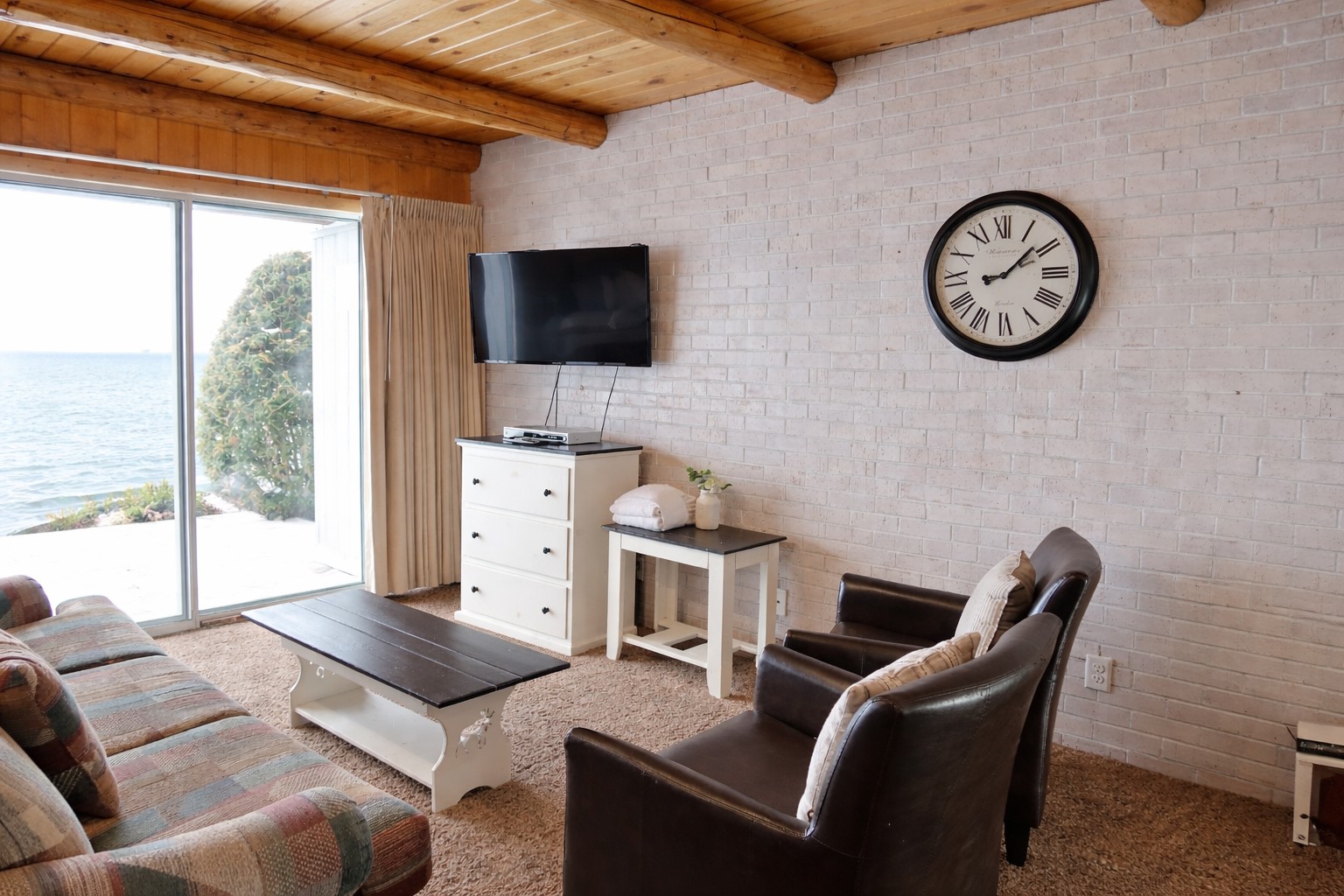 9201 Breezy Point Drive 118