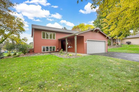 1101 Lavon Lane Burnsville MN 55306