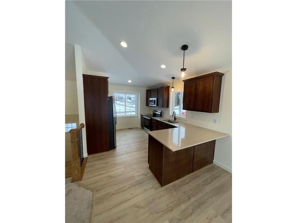 2562 341st Avenue NW