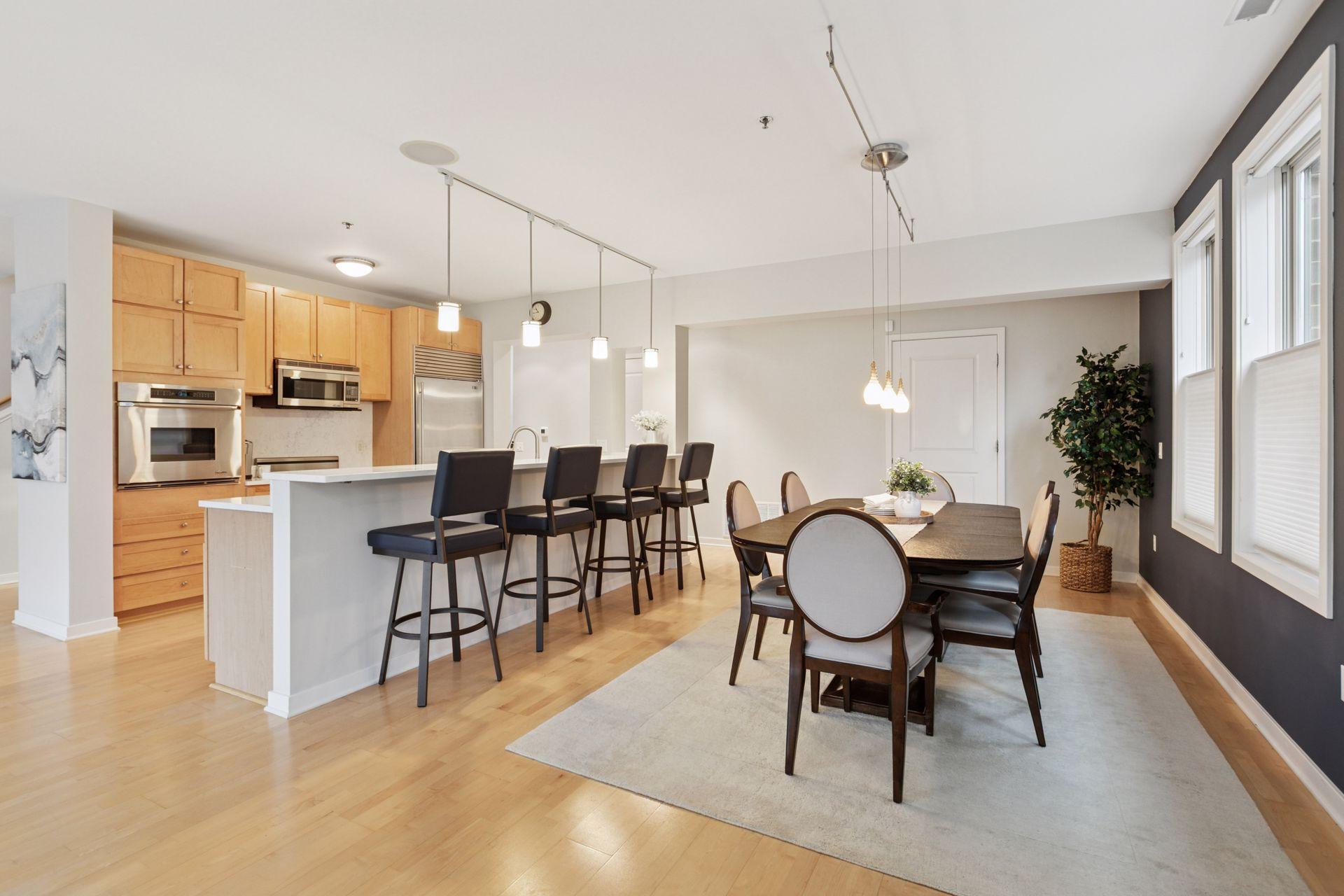 471 Sibley Street 471