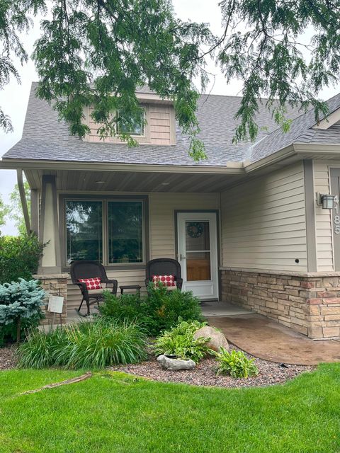 4185 Centerville Road Vadnais Heights MN 55127