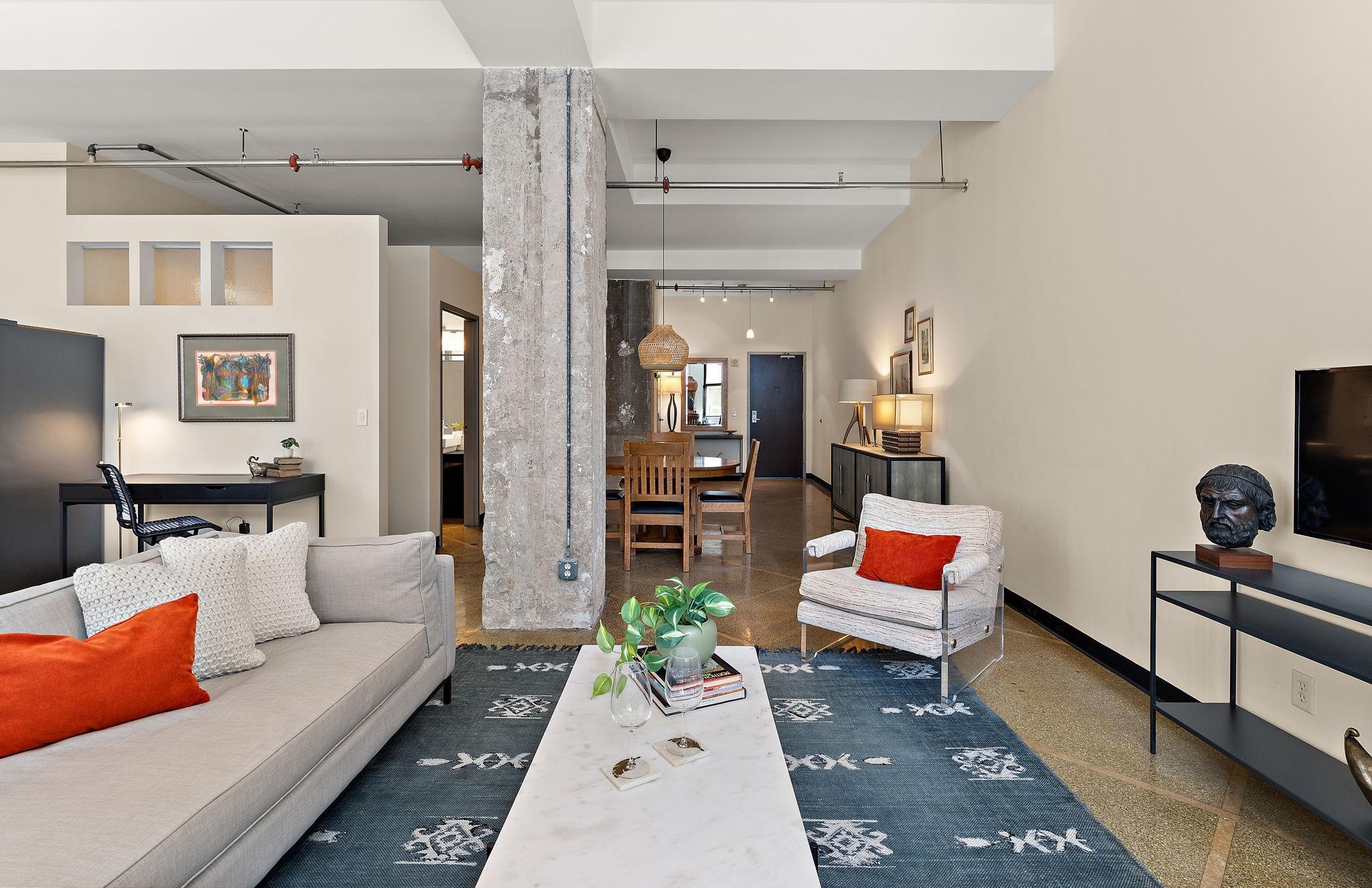 350 Saint Peter Street 308