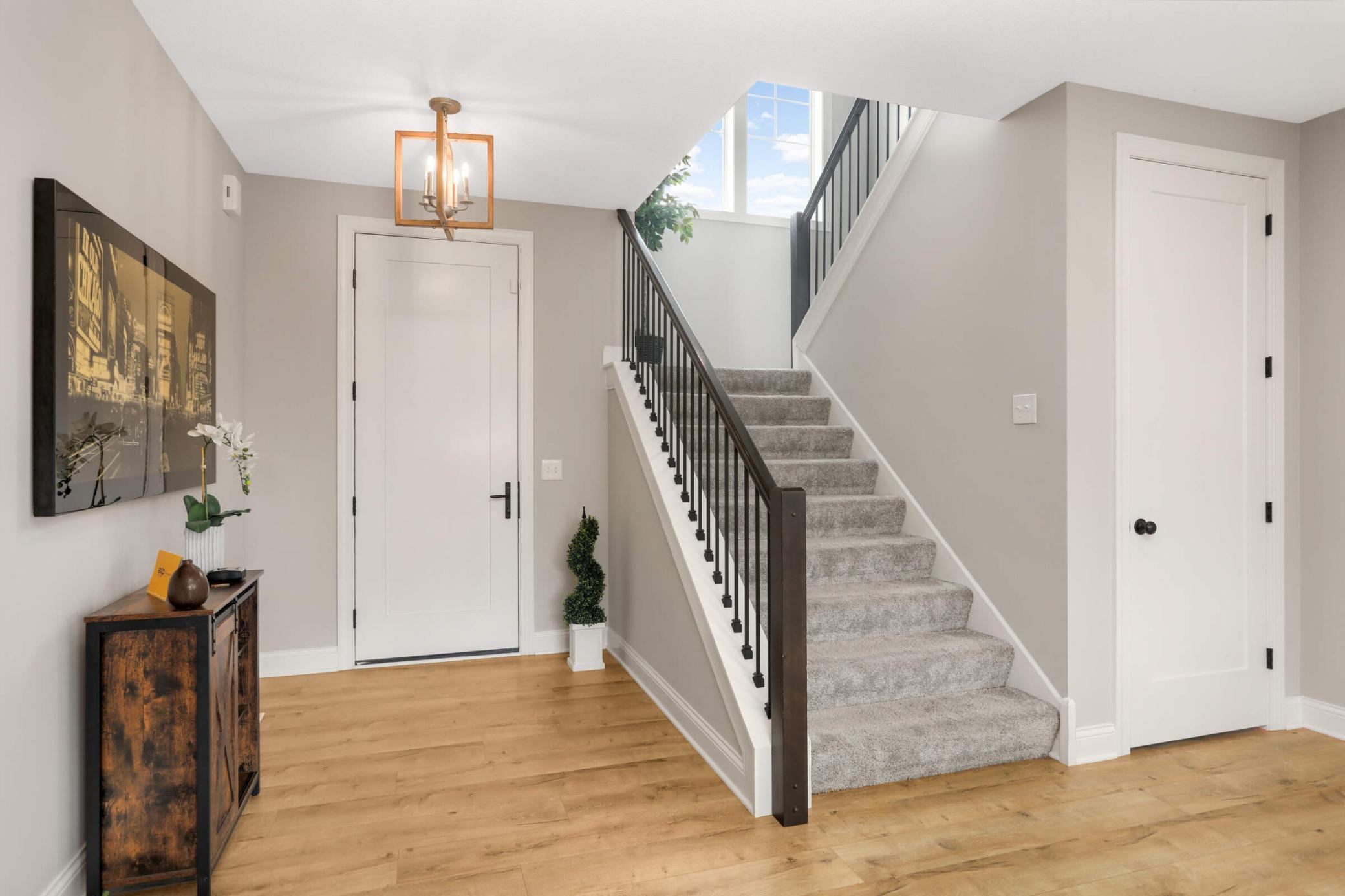 10732 39th Street N
