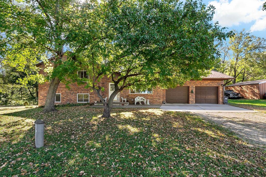 Photo of 2130 198th Street W, Faribault, MN 55021 (MLS # 7051453)