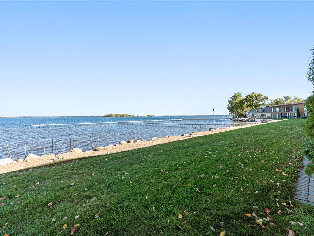 9125 Breezy Point Drive 437